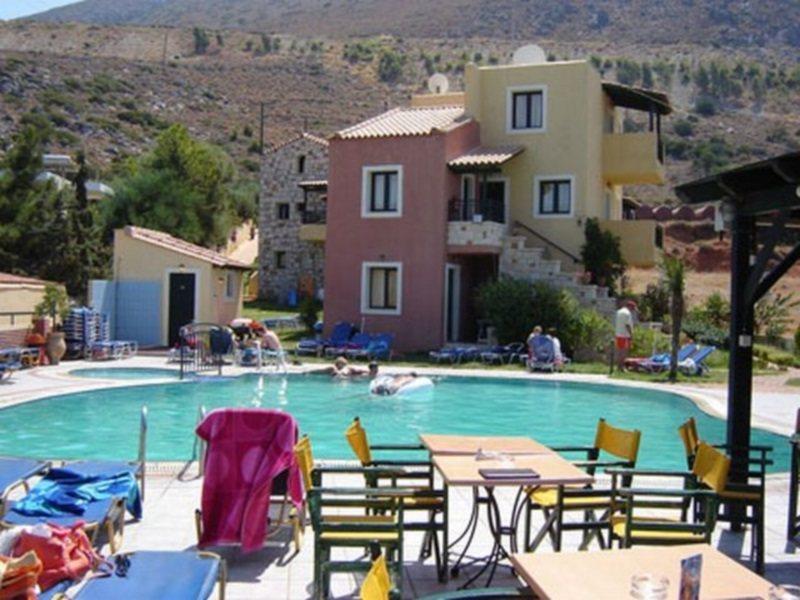 Petra Village Кутулуфари Экстерьер фото