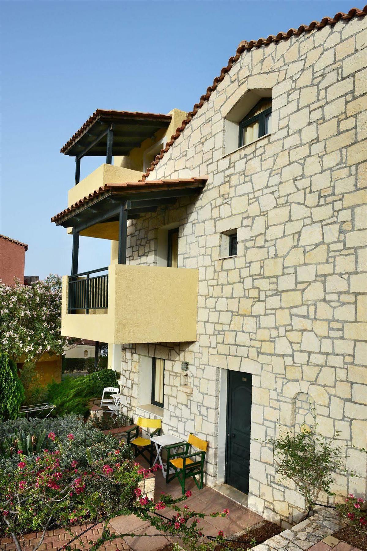 Petra Village Кутулуфари Экстерьер фото