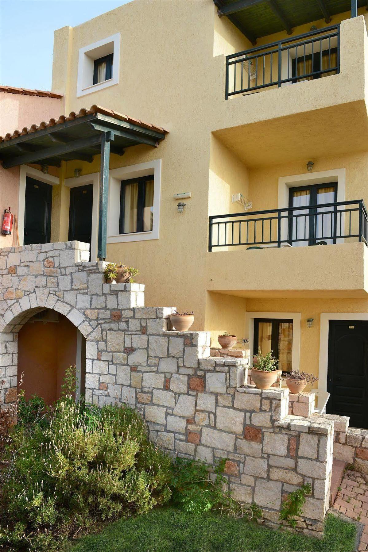Petra Village Кутулуфари Экстерьер фото